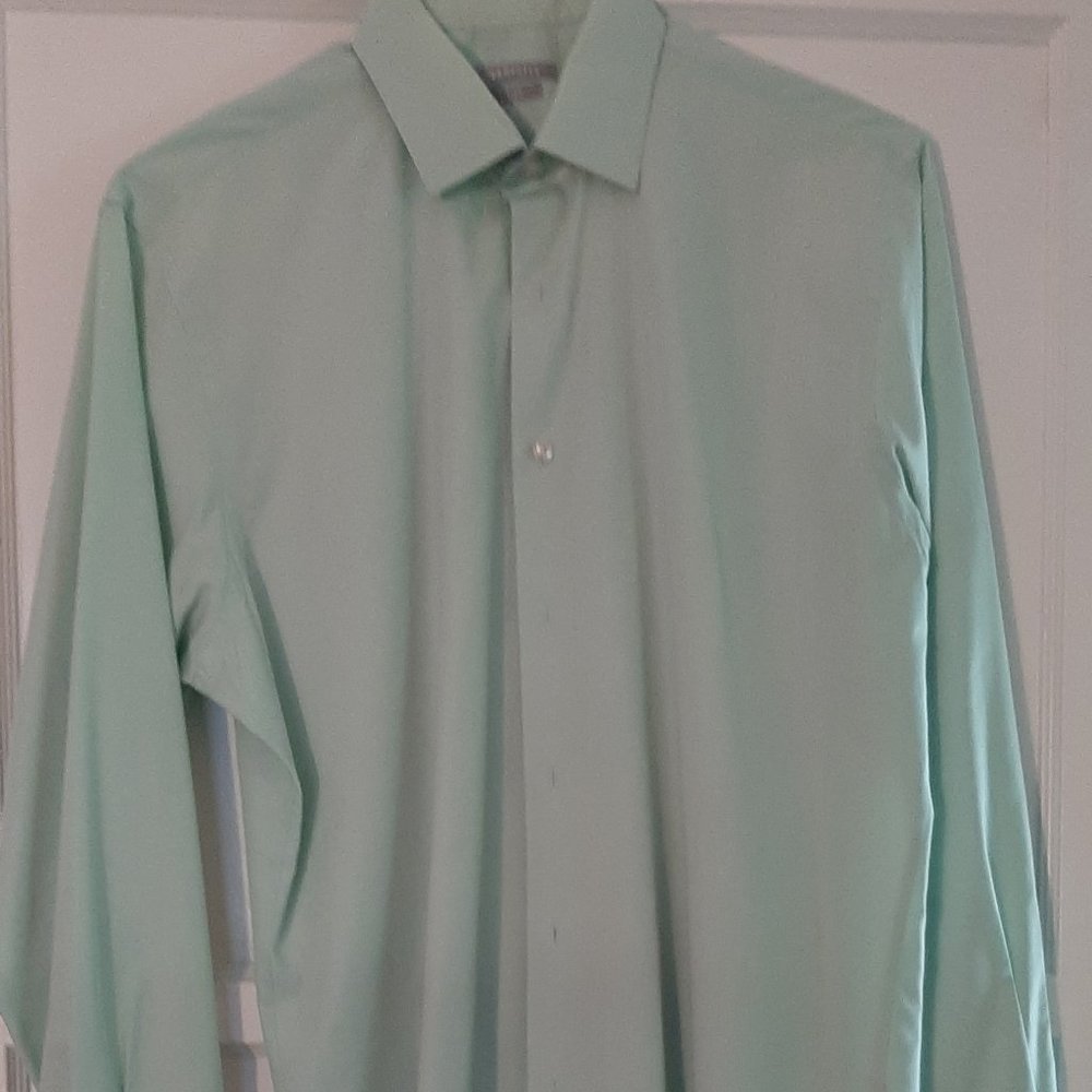 Van Heusen Fitted Mint Green Long Sleeve Button Down Neck 16 34/35 Office Church